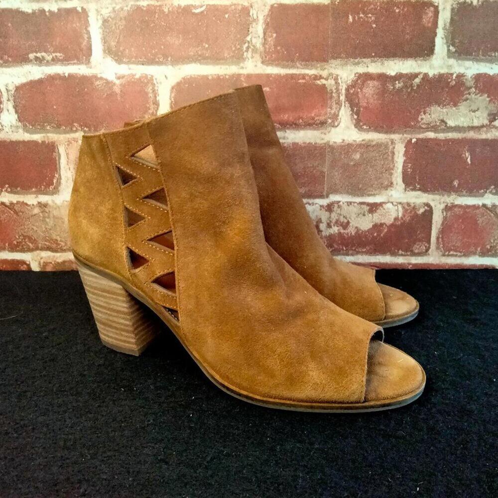 Lucky Brand Women Size 7.5 Ankle Boots Peep Toe Leather Heeled Zip Up Booties